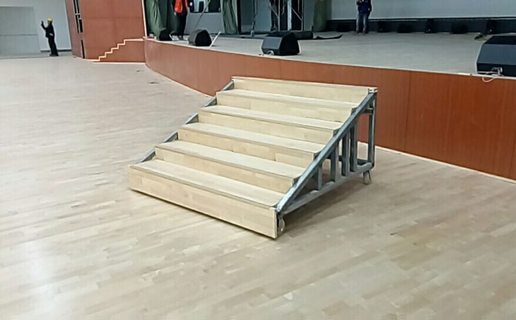 室內籃球木地板多少錢