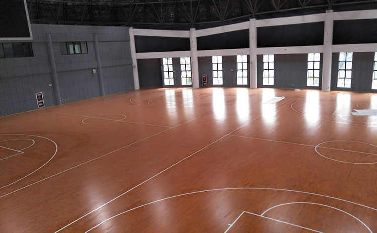 進口籃球館地板結(jié)構(gòu)